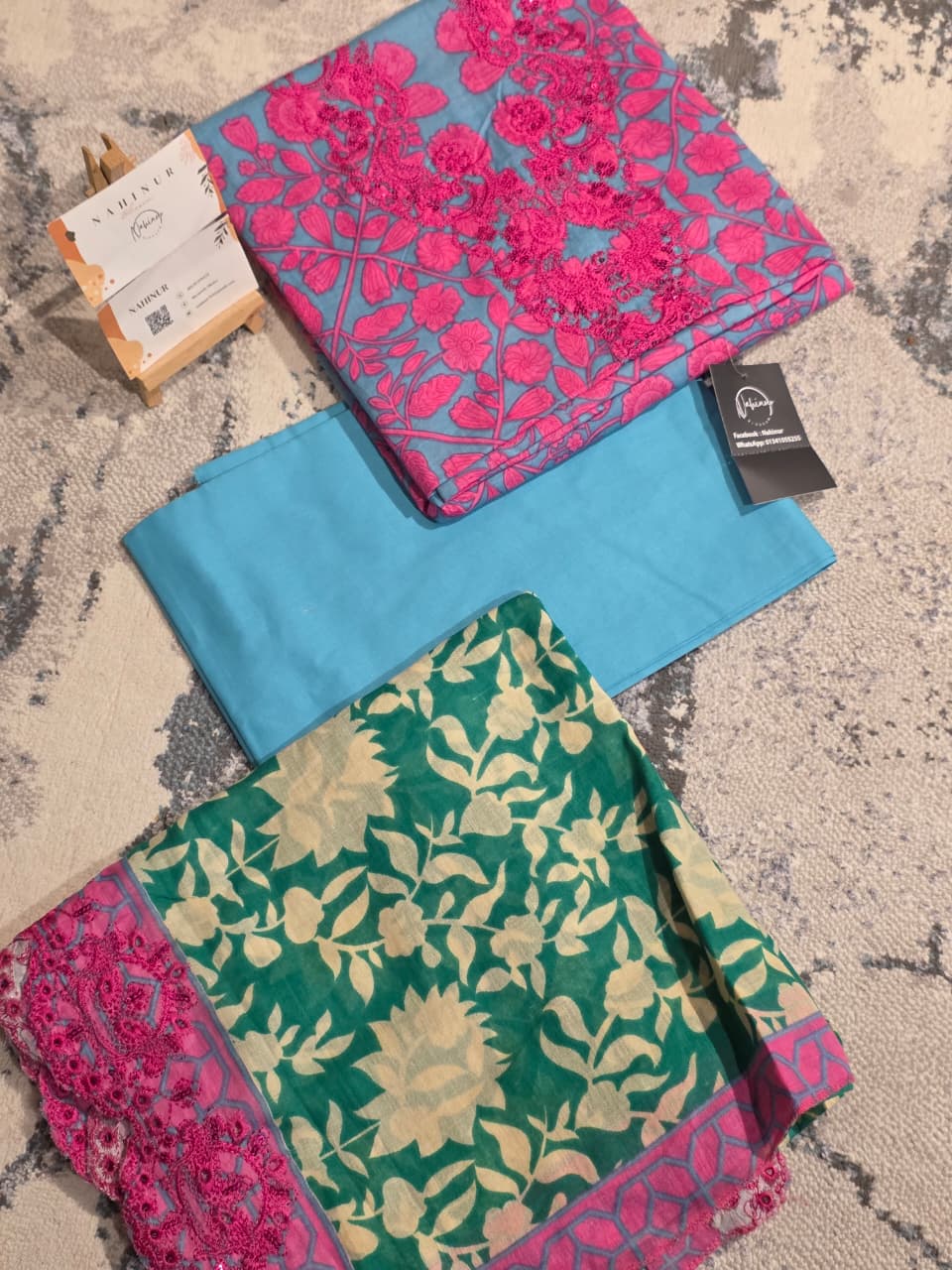 Mahajal Light Blue, Green, pink A 01